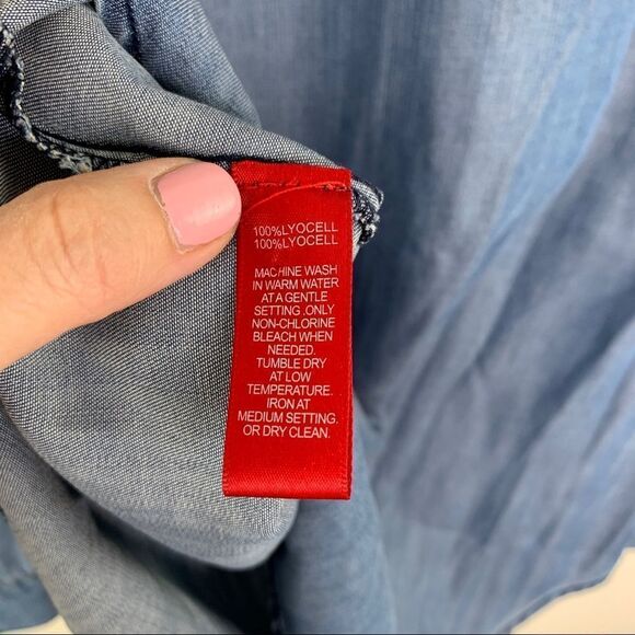 Saks Fifth Avenue Chambray Tunic Laced Neckline - Picture 9 of 10